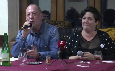 Giro aparta Bertso Eguneko bazkarietan