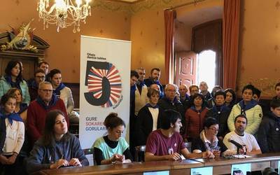 Nortasuna, transmisioa eta auzolana izango dira Oñatzen 50. urteurrenaren ardatzak