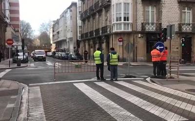 San Antonio eta Manuel Iradier kaleak moztu dituzte Amvisaren obrengatik