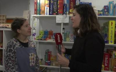 Helduen mahai-jokoen gorakada ezagutzen