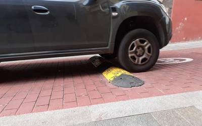 Abiadura murrizteko bandak legezkoak dira
