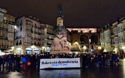 Azken atxiloketen atzean "Estatu sakona" dagoela salatu dute