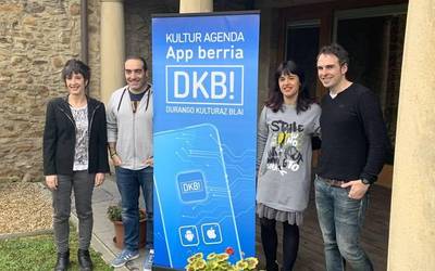 Durangoko agenda kulturala biltzen duen DKB! aplikazioa aurkeztu dute