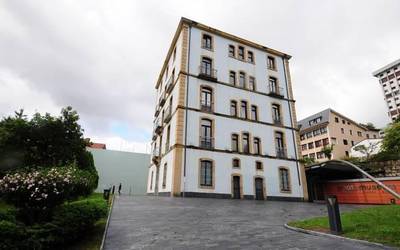 Zarauzko Photomuseum bisitatzeko bi sarrera zozkatuko ditugu bazkideen artean