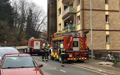 Gas isurketa bat gertatu da Arrasate pasealekuan