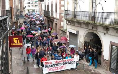 Kamioien joan-etorria murrizteko neurririk hartzea baztertu du oraingoz Foru Gobernuak