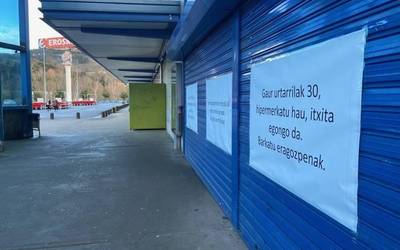 [ARGAZKI GALERIA] Durangaldean grebak jarraipen zabala izan duela diote sindikatuek
