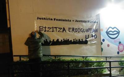 Sindikalistei harrera, gosari kolektiboa eta kontzentrazioa egingo dute Eskoriatzan