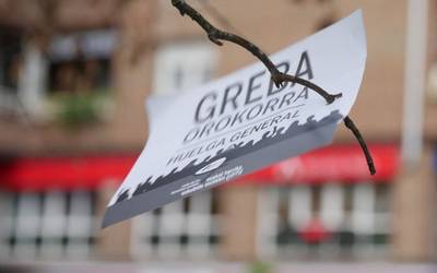 Pertsianak itxita zabaldu dizkiete ateak bizitza, pentsio eta lan duinei Amurrion