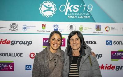 Debagoieneko Kirol Sarien photocall-a argazkitan