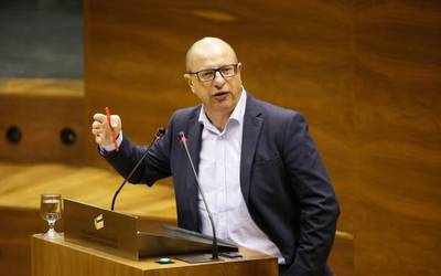 Mendigorriko familien eskaeraren aurrean legea beteko duela esan du Carlos Gimenok