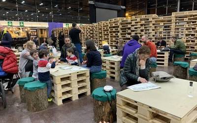 [ARGAZKIAK] Ateak ixteko egun baten faltan, iazko markak hobetu ditu Berdeago azokak