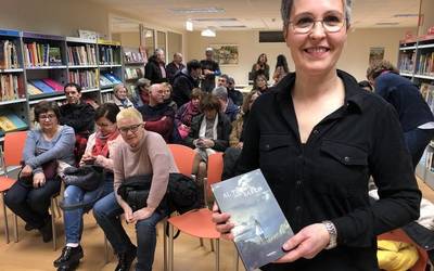 Herritarren aurrean aurkeztu du Jaione Fernandez de Jauregik bere bigarren liburua