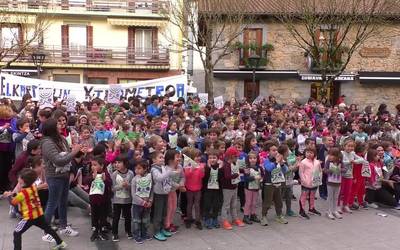 Elkartasun Kilometroan lorturiko laguntza Uzturpe Ikastolarentzat izango da