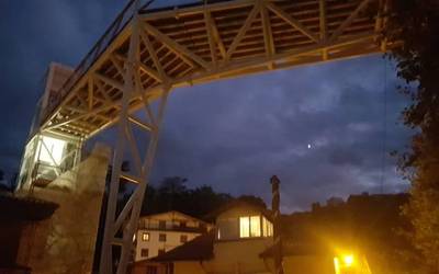 San Jose kaleko igogailua 23:00ak arte erabili ahal izango da