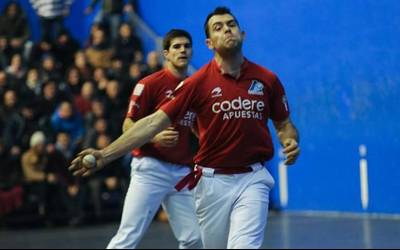 Irabaziz bukatu dute Binakako hasierako azken ligaxka Jakak eta Zabaletak