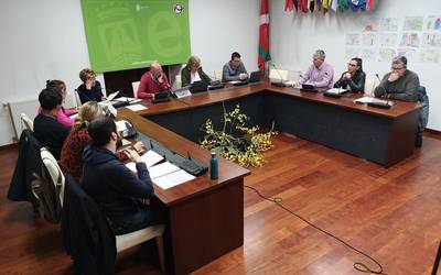 M8-ra begirako mozioa onartu du udalbatzak