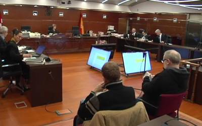 Iruña-Veleia auzia epaiaren zain geratu da