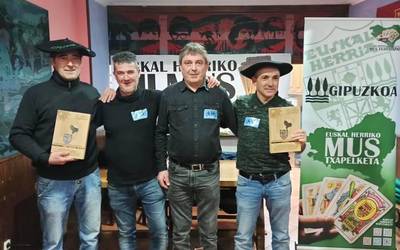 Ibai Esoain eta Jon Ubegun garaile izan dira Gipuzkoako Mus Txapelketan