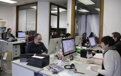 [LAN ESKAINTZA] Arabako Aleak kazetaria behar du