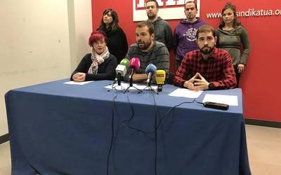 LAB: "Euskaraz bizitzeko nahia geldiarazi ezin den olatua dela argi utzi behar dugu"