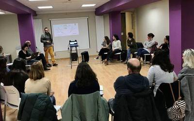 Transexualitatea hizpide izan dute Hezkidetza Foroan