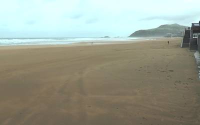 Aspaldiko marea baxuena izan da goizean Zarautzen