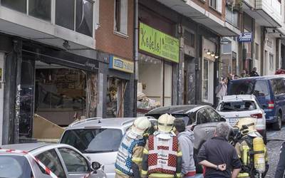 Lau zauritu Algortan, Alangobarri kaleko gas-leherketa baten ondoren