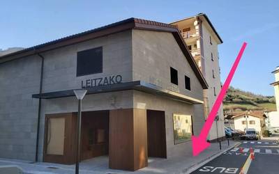Leitzatik Donostiarako bidea egiten duen autobusak Lopeneko biribilgunean izanen du geltokia martxoaren 17ra arte