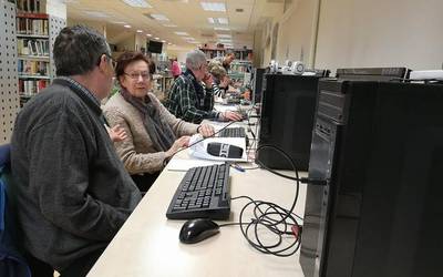 Erretiratuentzako informatika ikastaroa, fruituak ematen