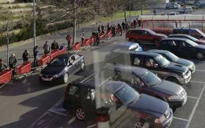 "Supermerkatuetako azken egunetako jendearen jarrera ez da normala"