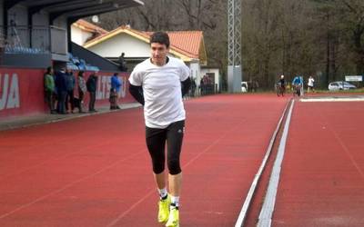 "10 lagun elkartu, eta gure neurrira egin genuen proba"