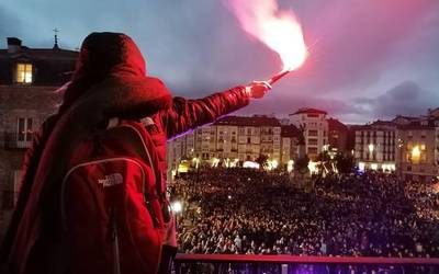 Zaintza koordinatzeko mahai bat sortzeko eskatu du Mugimendu Feministak