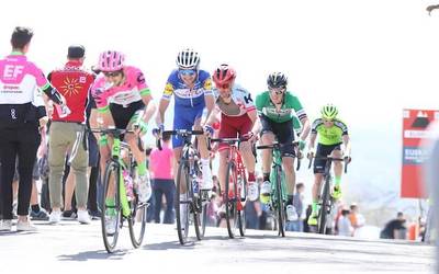 Euskal Herriko Itzulia bertan behera utzi dute