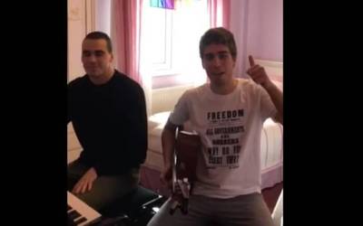 [BIDEOA] Musika doinuak konfinamendua digitalki apurtzeko