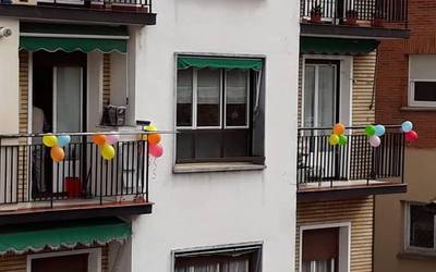 Umeen eguna, balkoietan