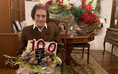 Juli Elizalde etxalartarrak 100 urte bete ditu