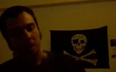 'Prisioner in my living room' Ander Azkarateren eskutik