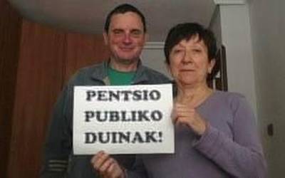 Pentsio publikoen aldarria etxetik