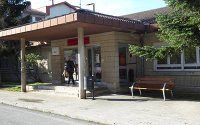 36 sakandar COVID-19 gaitzarekin