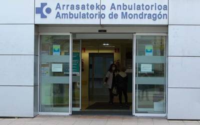 Erreferentziazko osasun zentroetan aztertuko dituzte koronabirus kasu posibleak
