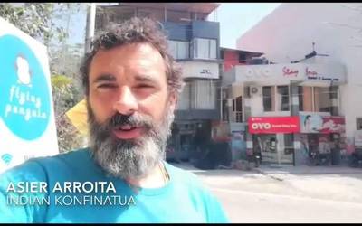 [BIDEOA] "Nueva Delhin milioika pertsona bizi dira eta ospitaletan 600 ohe baino ez dituzte koronabirusari aurre egiteko"