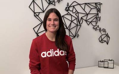 Monika Juaristi: "Orduak okupatuta izaten saiatzen gara, buruari buelta gehiegi ez emateko"