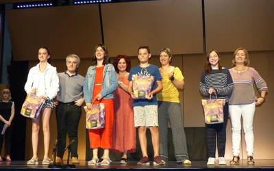 Koldo Eleizalde literatura lehiaketak aurrera jarraituko du