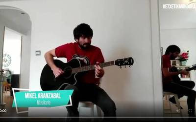 Mikel Aranzabal kantuan, etxetik mundura