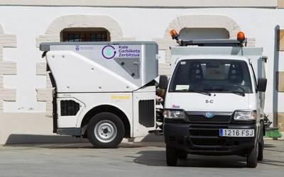 Udal zerbitzuak eten barik, herritarrendako eskuragarri daude