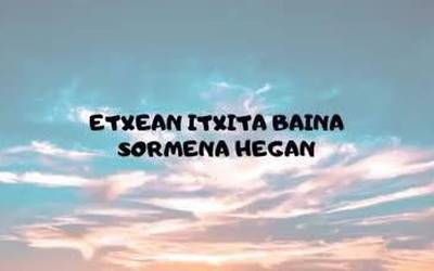 Etxean itxita ere sormena hegan dute Lesakako neska-mutikoek