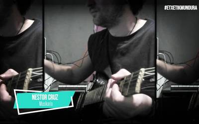 Nestor Cruz, etxetik mundura