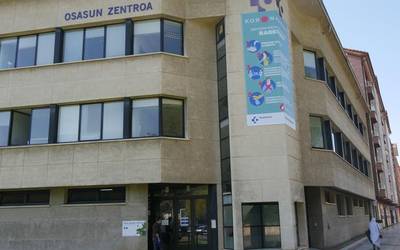 Koronabirusaren 17 positibo berri egon ziren atzo Aiaraldean, 13 Laudion