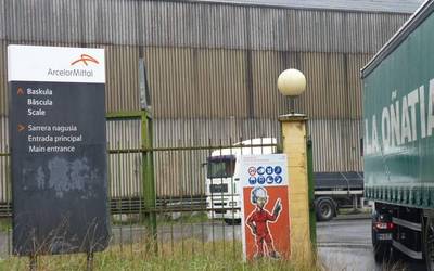 Espainiako Lan Zuzendaritzak atzera bota du Arcelor Mittalen ERTE eskaera